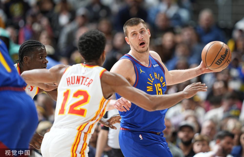 手在正手或 手在正手或